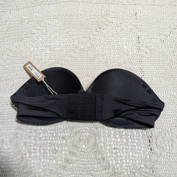 SKIMS Ultimate Strapless Push Up Bra Size 32 C - Picture 3 of 5